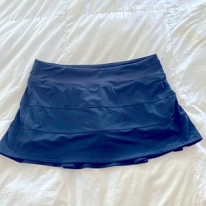 Lululemon Pace Rival skirt. Navy. Excellent condition!